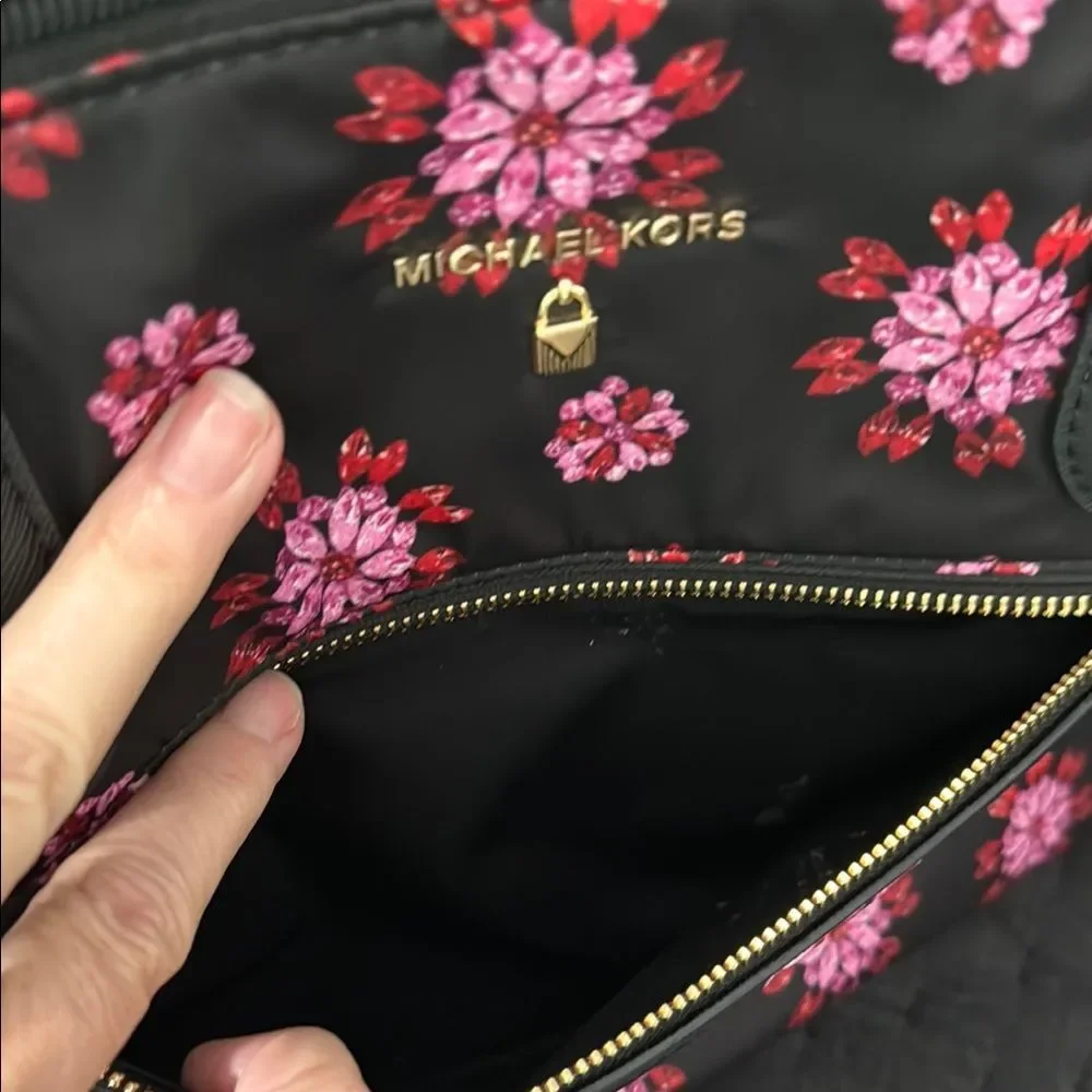 Michael Kors Nylon Floral Tote Bag Black/Pink Floral Print, Gold Tone Hardware - Picture 11 of 15